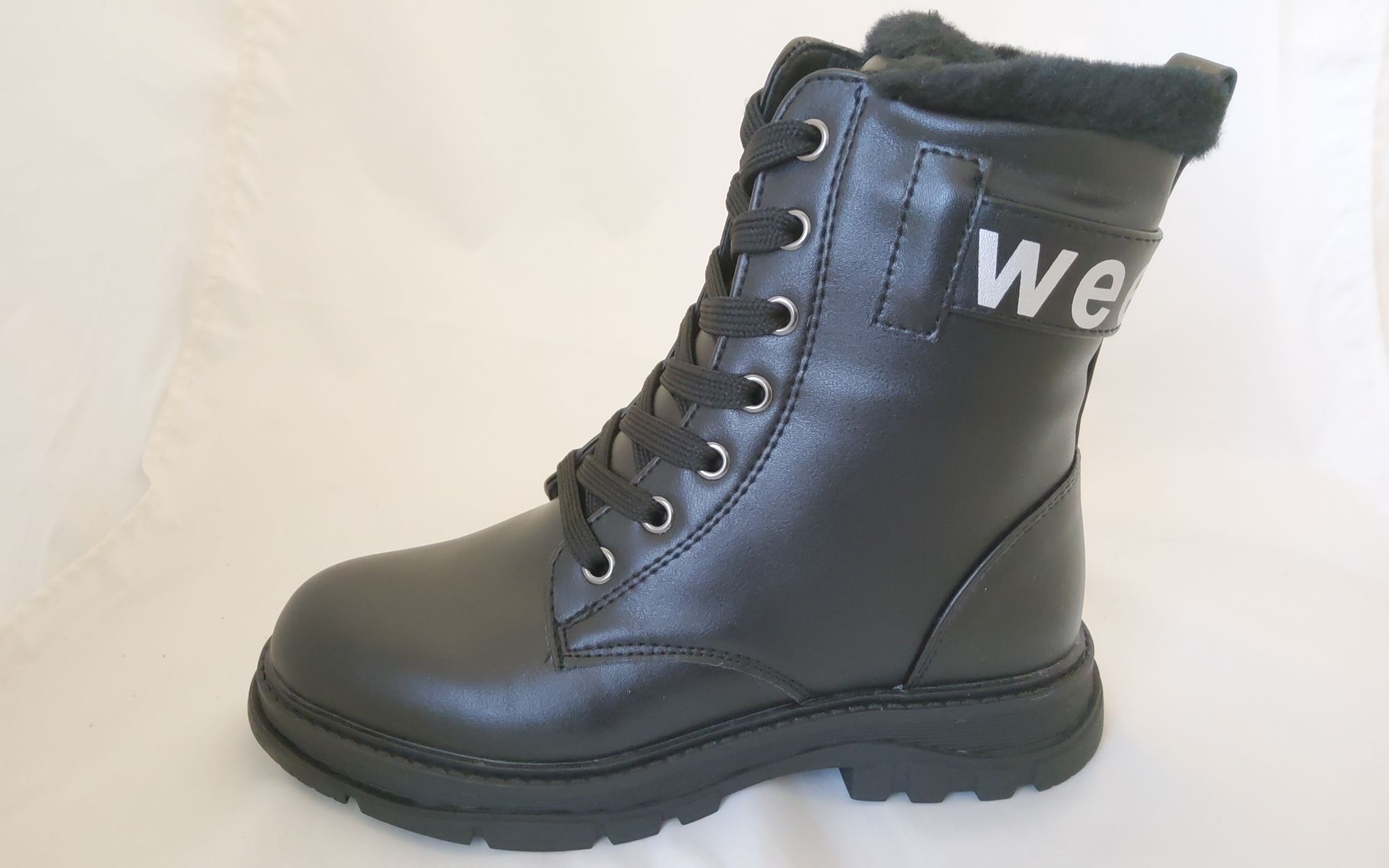 Bélelt tini bakancs R005158652  BK BLACK  32-37 méretben