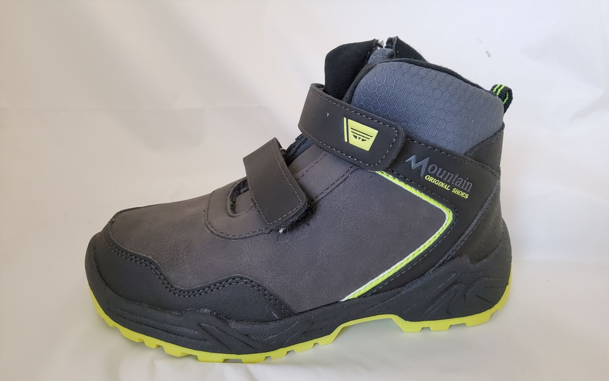 Bélelt bakancs 194053 DK.GREY GREEN 31-35 méretben