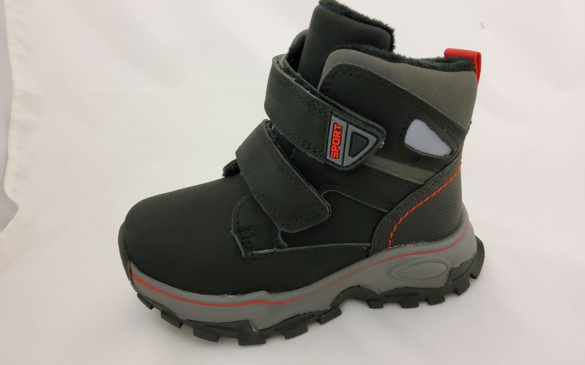 Bélelt bakancs C2261 BLACK 25-30 méretben