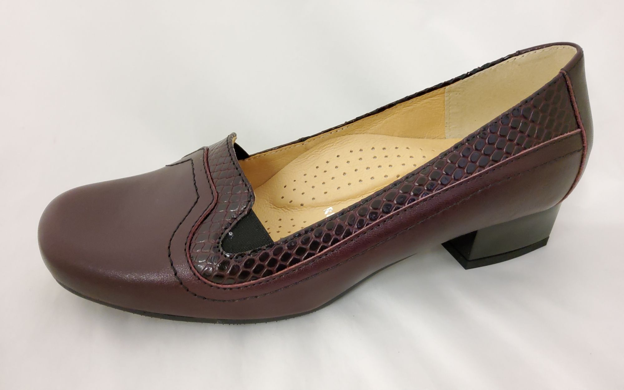 Női  elegáns bőrcipő  1794 1BORDÓ S 